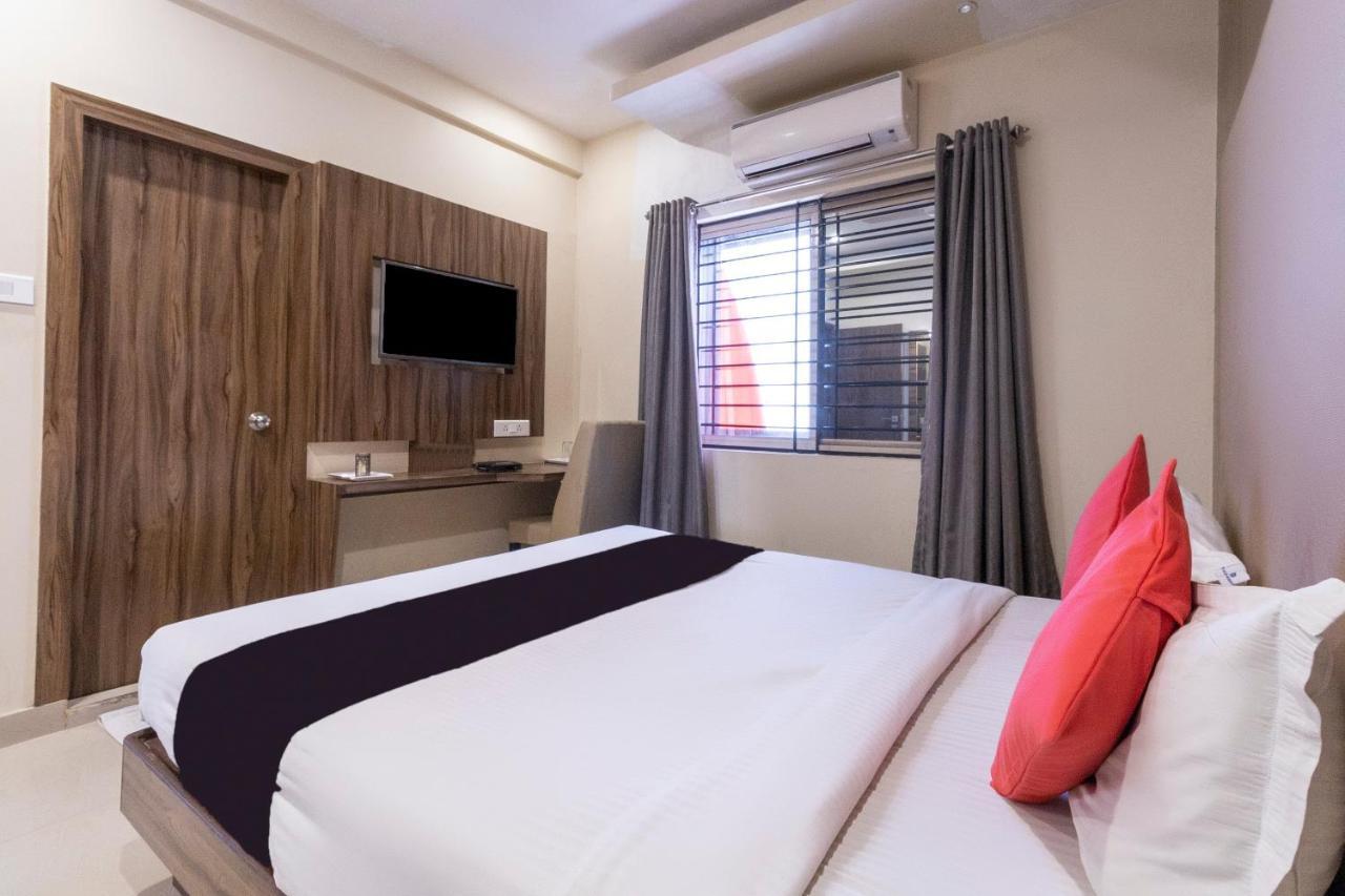 Hotel Plaza Heights Bangalore Exteriör bild