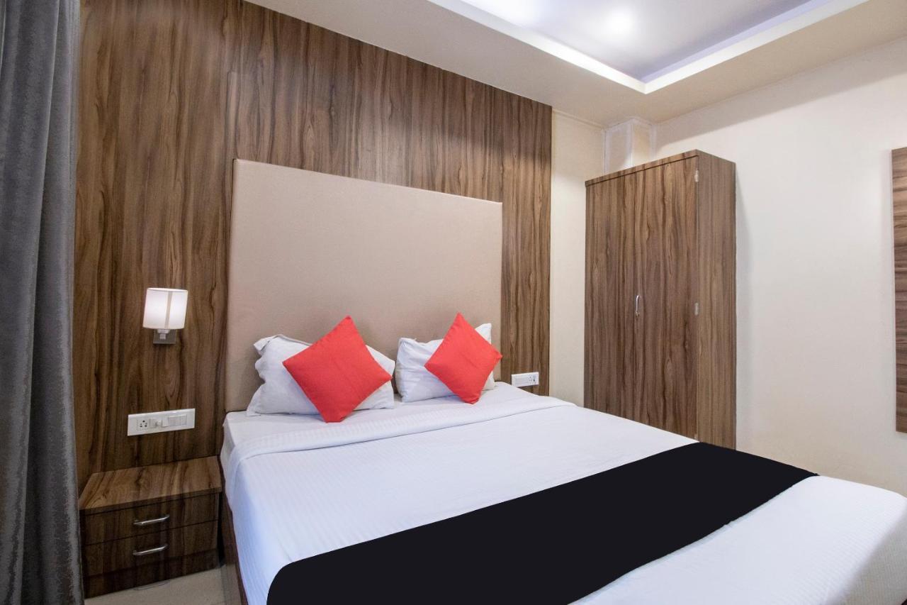 Hotel Plaza Heights Bangalore Exteriör bild